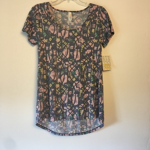 LuLaRoe Tops - * 3 for $36* Lularoe Pink Classic Tee Shirt XXS